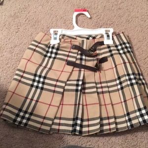 Burberry skirt